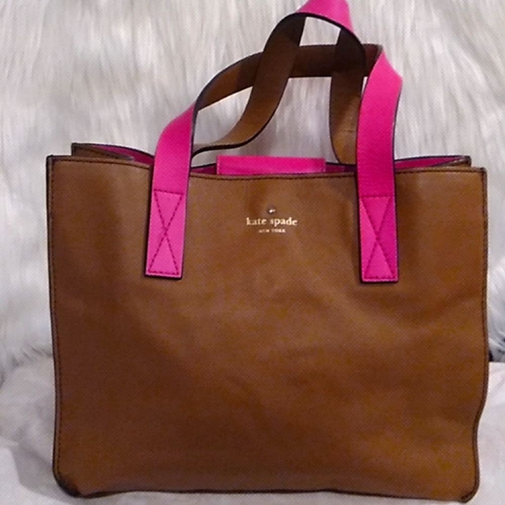 SALE!! GUC Authentic Kate Spade Shoulder/Handbag